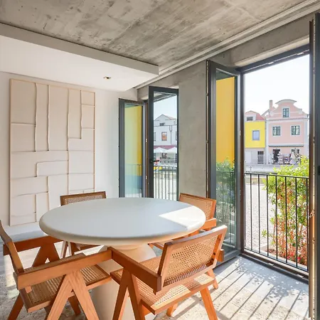 Inside Canal 阿威罗